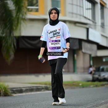 Runner Photo 7915151