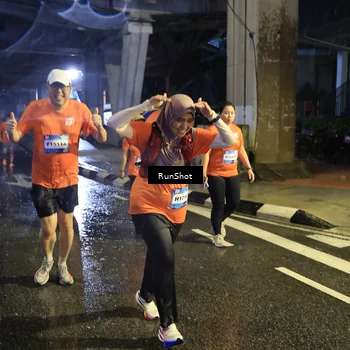Runner Photo 7915156