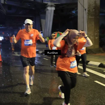 Runner Photo 7915167