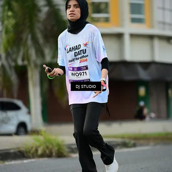 Runner Photo 7915171