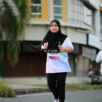Runner Photo 7915180