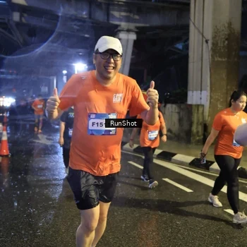 Runner Photo 7915188