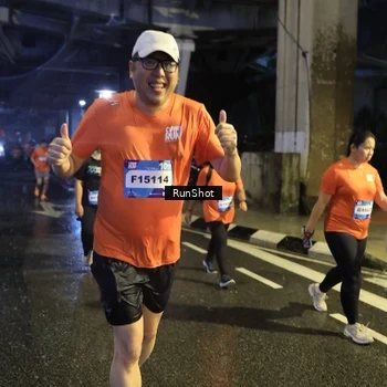 Runner Photo 7915189