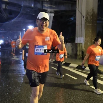 Runner Photo 7915191