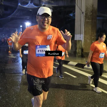 Runner Photo 7915197