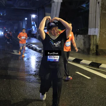 Runner Photo 7915244
