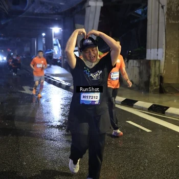Runner Photo 7915246