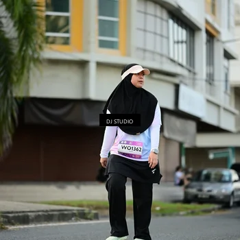Runner Photo 7915273