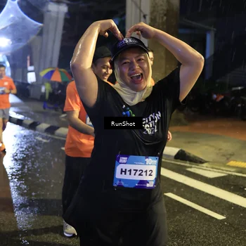 Runner Photo 7915275