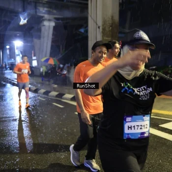 Runner Photo 7915285