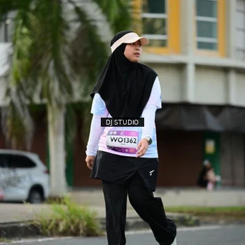 Runner Photo 7915298