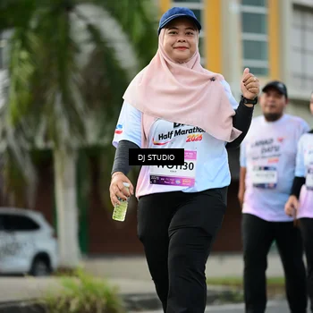 Runner Photo 7915335