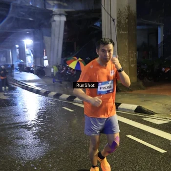 Runner Photo 7915344