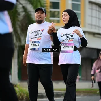 Runner Photo 7915352