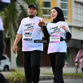 Runner Photo 7915356