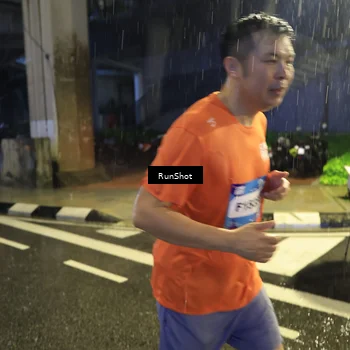 Runner Photo 7915378