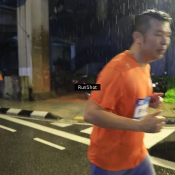 Runner Photo 7915384