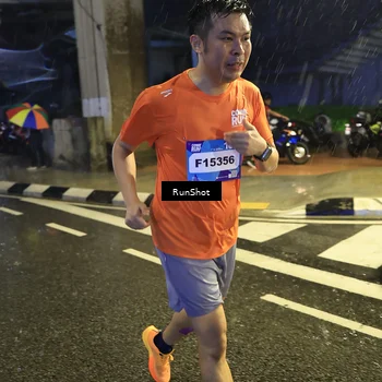 Runner Photo 7915395