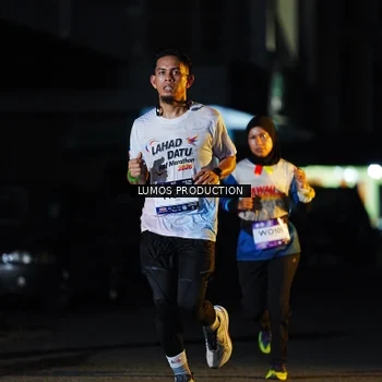 Runner Photo 7915405