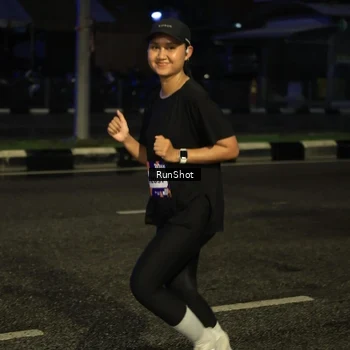 Runner Photo 7915408