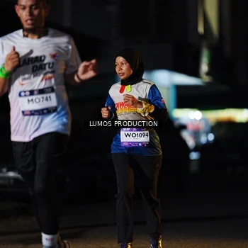 Runner Photo 7915449