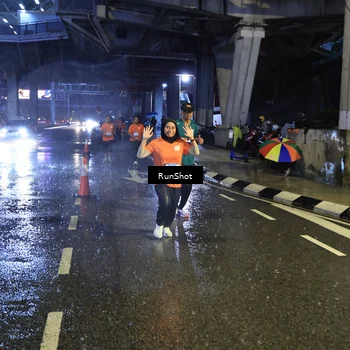 Runner Photo 7915462