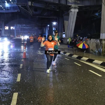 Runner Photo 7915466