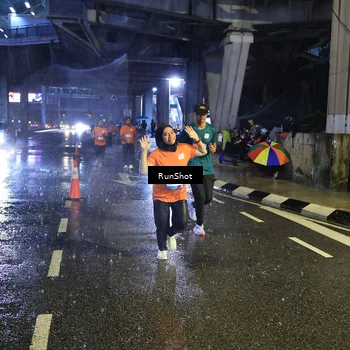 Runner Photo 7915471