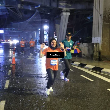 Runner Photo 7915488