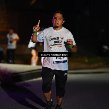 Runner Photo 7915491