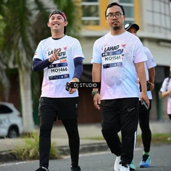 Runner Photo 7915502