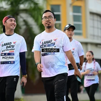 Runner Photo 7915515