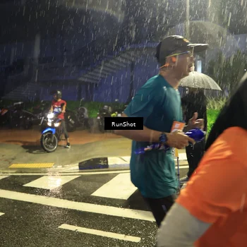 Runner Photo 7915530