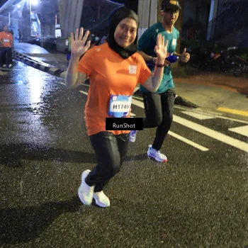 Runner Photo 7915544