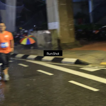 Runner Photo 7915598