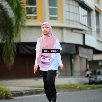 Runner Photo 7915601