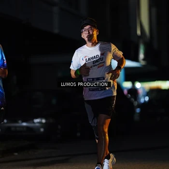 Runner Photo 7915628