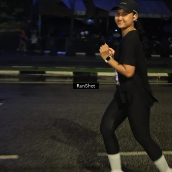 Runner Photo 7915654