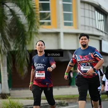 Runner Photo 7915666