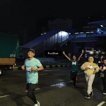 Runner Photo 7915682