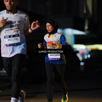 Runner Photo 7915683