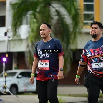 Runner Photo 7915697