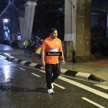 Runner Photo 7915710
