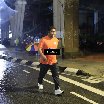Runner Photo 7915714