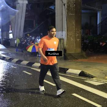 Runner Photo 7915717
