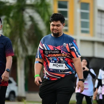 Runner Photo 7915718