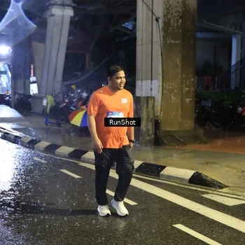 Runner Photo 7915722