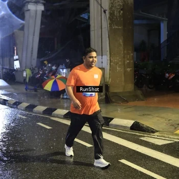 Runner Photo 7915726