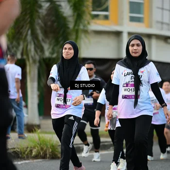 Runner Photo 7915731