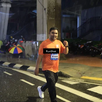 Runner Photo 7915748
